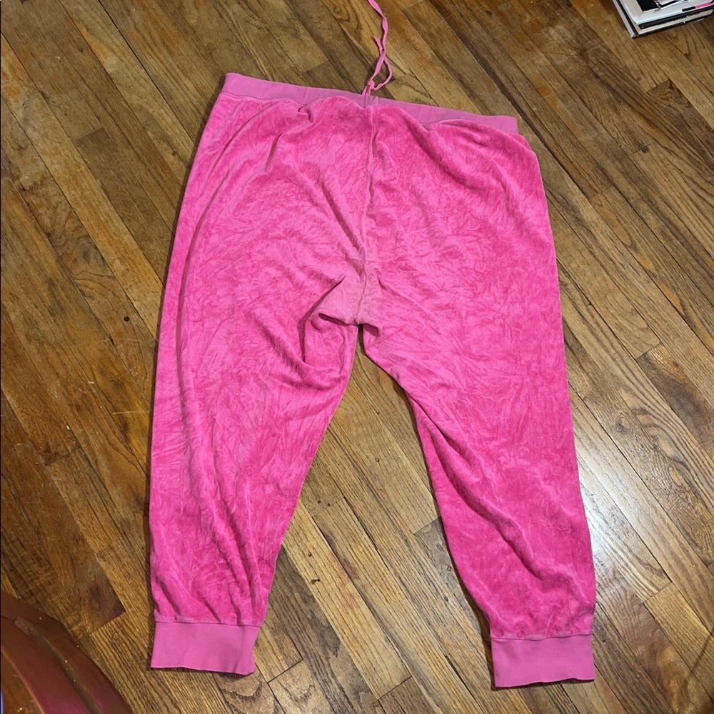 Used juicy couture black label hot Pink Set - Hoodie, Joggers & Shorts - Picture 16 of 16